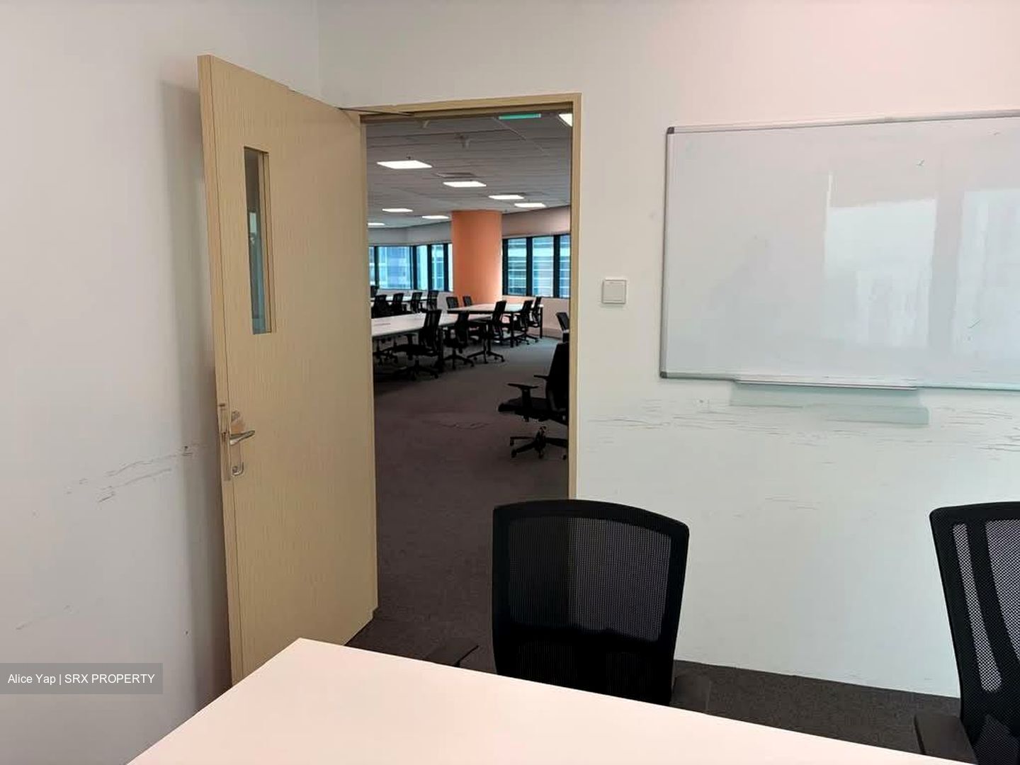 Robinson Road (D1), Office #533726111